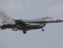 aviano april 02  2011 viper37 f 16cm 88 0491 510thfs 31stfw  aviano ab  italy aviano april 02  2011 viper37 f 16cm 88 0491 510thfs 31stfw  aviano ab  italy