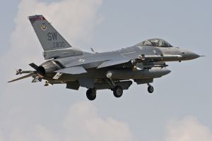 aviano august 21  2011 oup101 f 16cm 90 0830 77thfs 20thfw  shaw afb  sc rtb aviano august 21  2011 oup101 f 16cm 90 0830 77thfs 20thfw  shaw afb  sc rtb