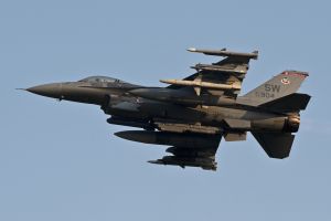 aviano august 21  2011 oup113 f 16cm 92 3904 77thfs 20thfw  shaw afb  sc night mix aviano august 21  2011 oup113 f 16cm 92 3904 77thfs 20thfw  shaw afb  sc night mix