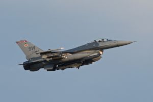 aviano august 31  2011 oup801 f 16cm 94 0044 77thfs 20thfw  shaw afb  sc aviano august 31  2011 oup801 f 16cm 94 0044 77thfs 20thfw  shaw afb  sc