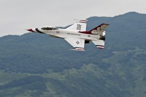 aviano june 11  2011 t bird5 f 16c usaf ads 57thwg nellis afb  nevada aviano june 11  2011 t bird5 f 16c usaf ads 57thwg nellis afb  nevada