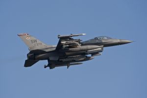 aviano may 08  2011 vegas06 f 16cm 91 0372 77thfs 20thfw  shaw afb  south carolina aviano may 08  2011 vegas06 f 16cm 91 0372 77thfs 20thfw  shaw afb  south carolina