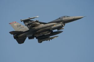 aviano may 08  2011 vegas06 f 16cm 92 3904 77thfs 20thfw  shaw afb  south carolina aviano may 08  2011 vegas06 f 16cm 92 3904 77thfs 20thfw  shaw afb  south carolina
