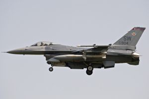 aviano may 08  2011 vegas06 f 16cm 92 3904 77thfs 20thfw  shaw afb  south carolina rtb aviano may 08  2011 vegas06 f 16cm 92 3904 77thfs 20thfw  shaw afb  south carolina rtb