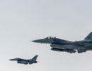 F-16 pilots, KC-135 crews team for mid-air refueling training F-16 pilots, KC-135 crews team for mid-air refueling training