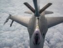 F-16 pilots, KC-135 crews team for mid-air refueling training F-16 pilots, KC-135 crews team for mid-air refueling training