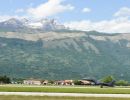 Jet lands at Aviano Jet lands at Aviano