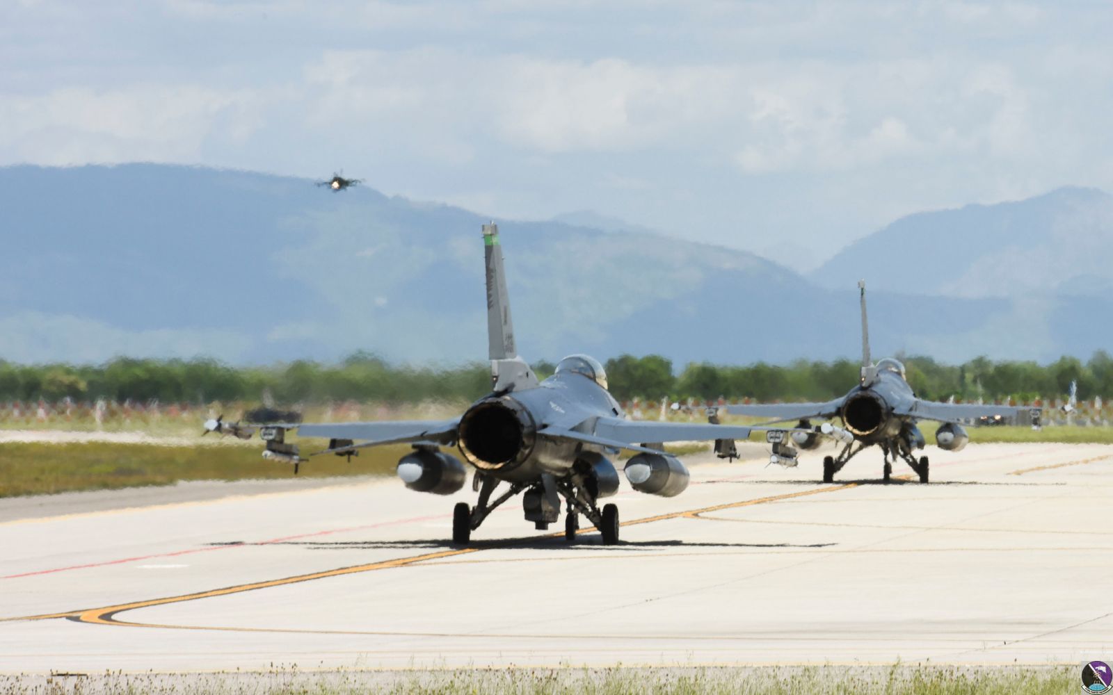 Jets land at Aviano Jets land at Aviano