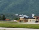 Jet takes off at Aviano Jet takes off at Aviano